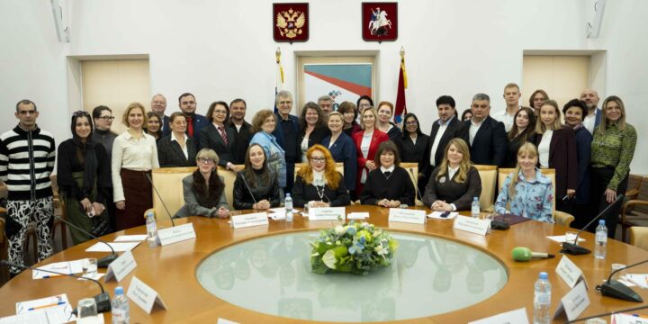 Заседание Международного дискуссионного клуба «VISION 3000»: молодёжь как стратегический ресурс многополярности